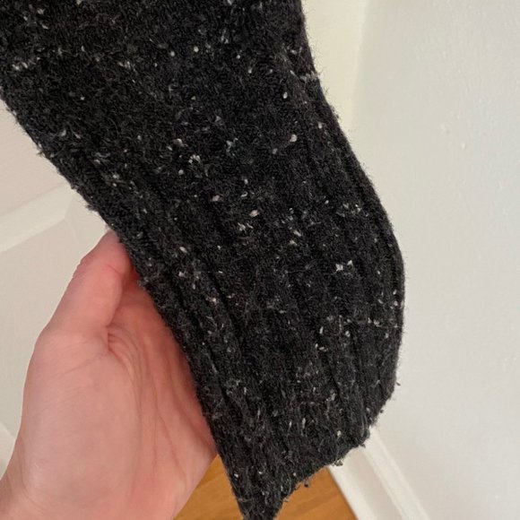 Madewell Coziest Yarn Mockneck – Heather Grey - Picture 5 of 6